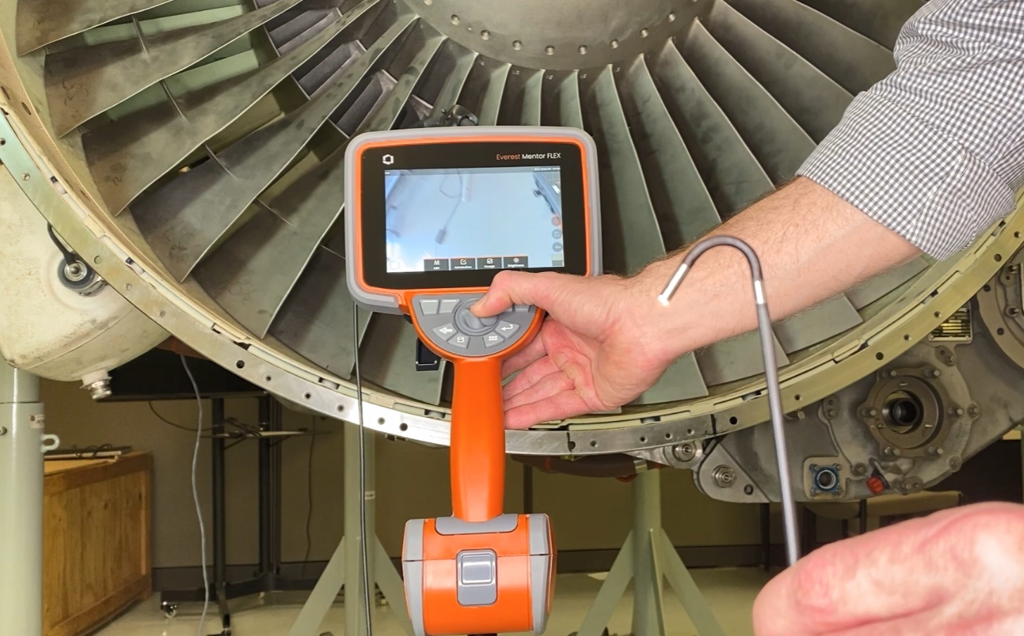 Mentor Flex 探頭導向非常靈活 Mentor Flex 探頭導向非常靈活